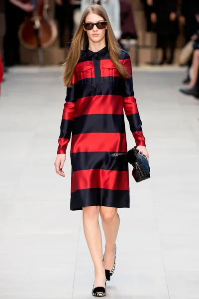 Look 37